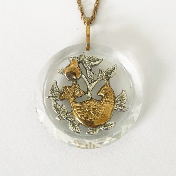 Vintage Hallmark partridge in a pear tree cut glass mixed metal pendant 18-20” - Picture 2 of 8